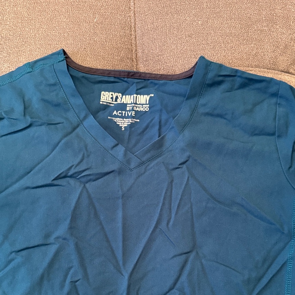 Grey's Anatomy Women's Scrub Top